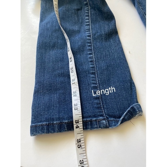 Torrid distressed denim jeans 14R - Picture 4 of 10